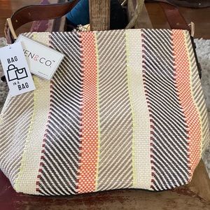 New with tags Jen& co hand bag